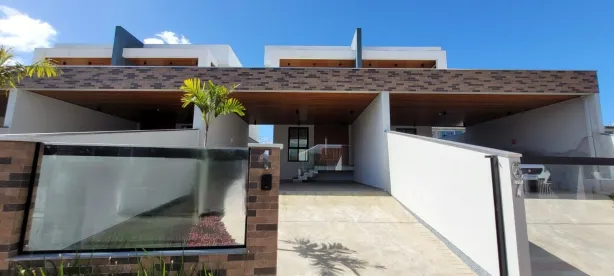 Sobrado com 3 Quartos à venda, 150m² no Passa Vinte, Palhoça