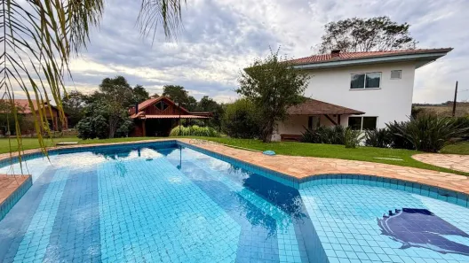 Casa de Condomínio com 4 Quartos para alugar, 300m² no Estância Cabral, Cambé