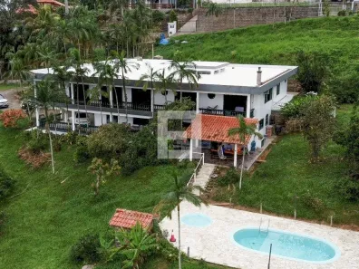 Casa com 7 Quartos à venda, 700m² no Ponta de Baixo, São José