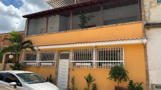 Casa com 3 Quartos à venda, 110m² no Realengo, Rio de Janeiro