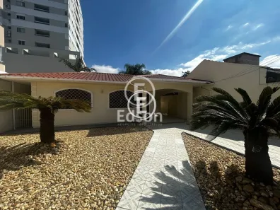 Casa com 2 Quartos à venda, 156m² no Centro, Palhoça