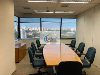 Sala Comercial à venda, 588m² no Cidade Monções, São Paulo