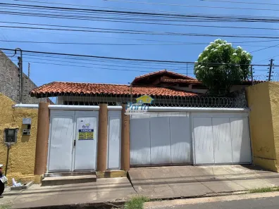Casa com 5 Quartos à venda, 252m² no Noivos, Teresina