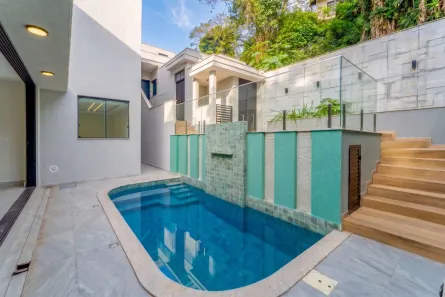 Casa com 4 Quartos à venda, 295m² no Boa Vista, Blumenau