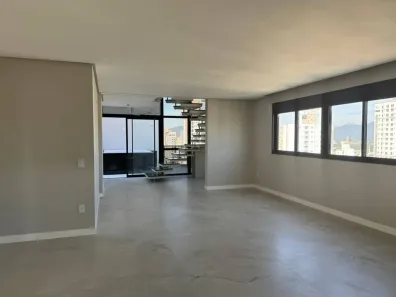 Cobertura com 3 Quartos à venda, 211m² no Centro, Balneário Camboriú
