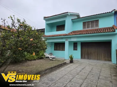 Sobrado com 3 Quartos para alugar, 120m² no Tramandaí, Tramandaí