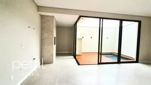 Sobrado com 3 Quartos à venda, 117m² no Glória, Joinville