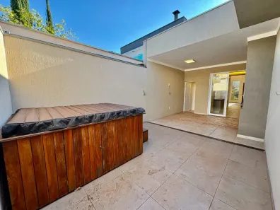 Casa de Condomínio com 3 Quartos para alugar, 172m² no Jardim Valencia, Ribeirão Preto