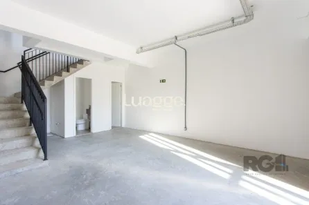 Ponto Comercial para alugar, 82m² no Jardim Isabel, Porto Alegre
