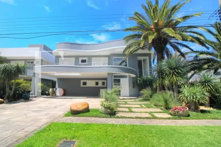 Sobrado com 6 Quartos à venda, 360m² no , Xangri-Lá
