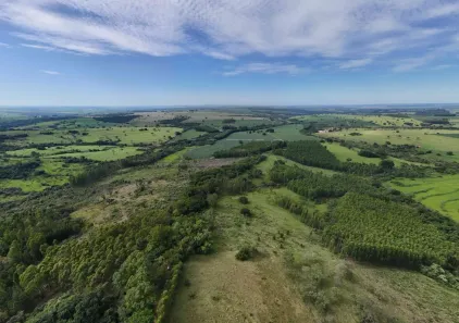 Fazenda/Sítio à venda, 57000m² no , Echaporã