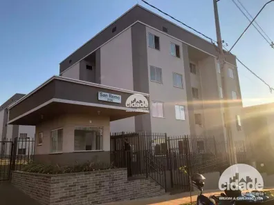 Apartamento com 2 Quartos para alugar, 50m² no Floresta, Cascavel