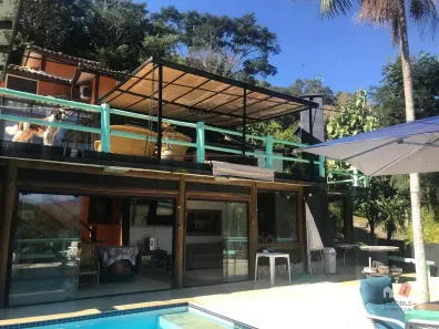 Casa com 4 Quartos à venda, 480m² no Bonsucesso, Petrópolis