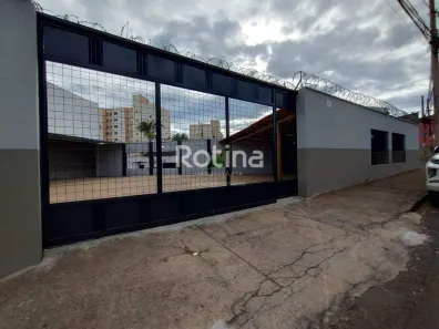 Galpão/Depósito/Armazém para alugar, 280m² no Daniel Fonseca, Uberlândia