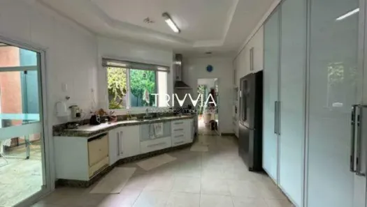 Casa de Condomínio com 3 Quartos à venda, 220m² no Aclimação, Uberlândia