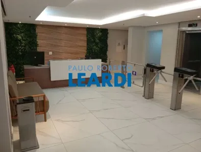 Sala Comercial à venda, 28m² no Vila Olímpia, São Paulo