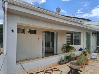Casa com 4 Quartos à venda, 429m² no Setor Tradicional, Brasília