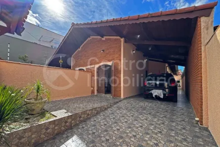 Casa com 2 Quartos à venda, 109m² no , Peruíbe