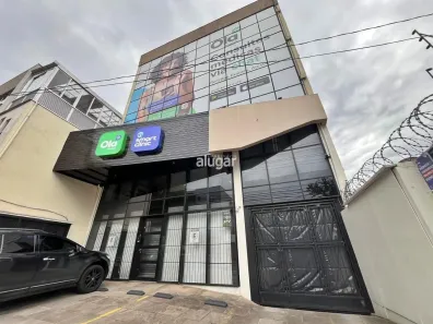 Sala Comercial para alugar, 250m² no Pio X, Caxias do Sul