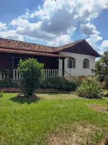 Casa com 6 Quartos à venda, 220m² no Petrópolis, Betim