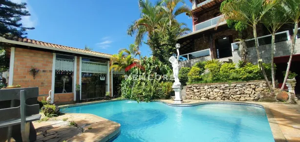 Casa de Condomínio com 13 Quartos à venda, 800m² no Esmeraldas, Esmeraldas