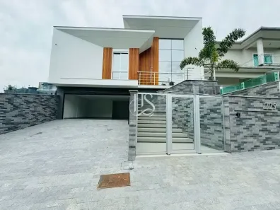 Casa com 3 Quartos à venda, 240m² no Pedra Branca, Palhoça