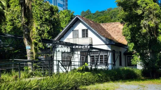 Sala Comercial para alugar, 300m² no Centro, Blumenau