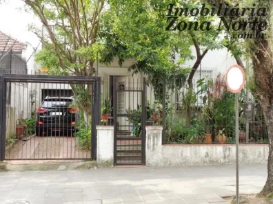 Casa com 3 Quartos à venda, 155m² no Auxiliadora, Porto Alegre