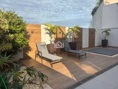 Casa de Condomínio com 3 Quartos à venda, 390m² no Moinho Velho, Cotia