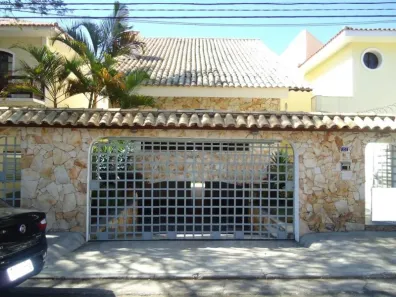 Sobrado com 5 Quartos à venda, 440m² no Jardim Leonor, São Paulo