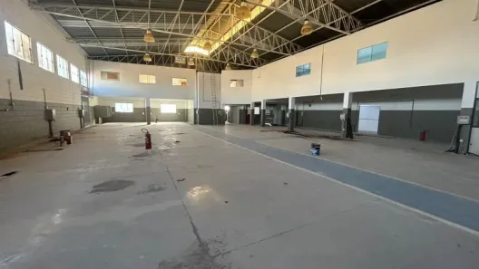 Galpão/Depósito/Armazém para alugar, 1000m² no Progresso, Itu