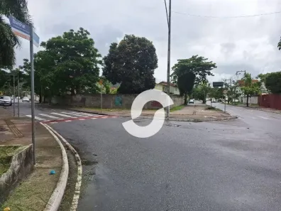 Casa com 4 Quartos à venda, 310m² no Piratininga, Niterói