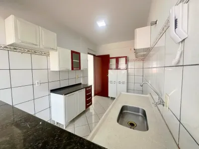 Apartamento com 3 Quartos para alugar, 80m² no Vila Santa Isabel, Anápolis