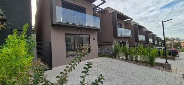 Casa de Condomínio com 3 Quartos à venda, 141m² no Chácaras Silvania, Valinhos