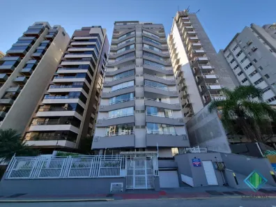 Apartamento com 3 Quartos à venda, 119m² no Centro, Florianópolis