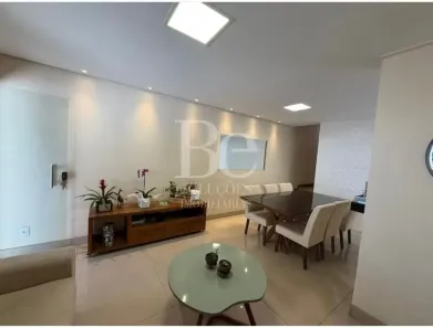 Casa com 3 Quartos à venda, 210m² no Castelo, Belo Horizonte