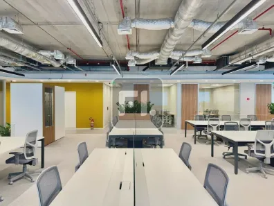 Sala Comercial para alugar, 677m² no Centro, Rio de Janeiro