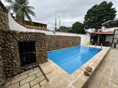 Casa com 2 Quartos para alugar, 100m² no da Luz, Nova Iguaçu