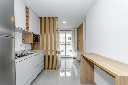 Apartamento com 1 Quarto para alugar, 30m² no Água Verde, Curitiba