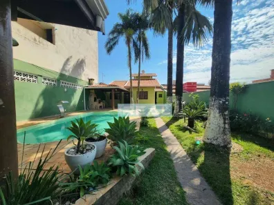 Casa com 2 Quartos para alugar, 140m² no João Aranha, Paulínia