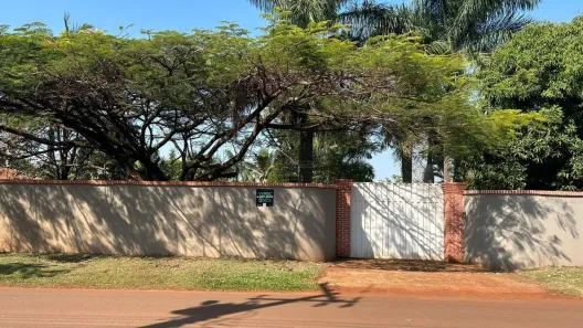 Fazenda/Sítio com 3 Quartos para alugar, 100m² no Recanto dos Pinheiros, Cambé