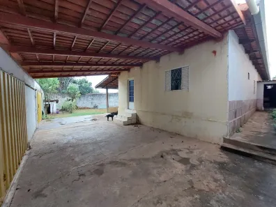 Casa com 3 Quartos à venda, 235m² no Jardim Presidente, Goiânia