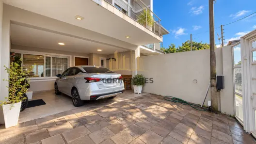 Sobrado com 3 Quartos à venda, 150m² no Estância Velha, Canoas