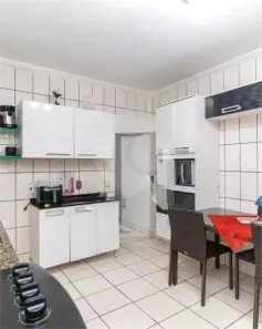 Sobrado com 4 Quartos à venda, 145m² no Jardim Marabá, São Paulo
