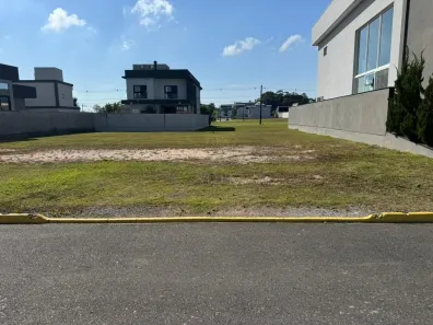 Lote/Terreno à venda, 378m² no Santa Regina, Camboriú