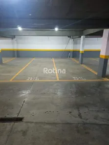 Apartamento com 3 Quartos para alugar, 78m² no Granja Marileusa, Uberlândia