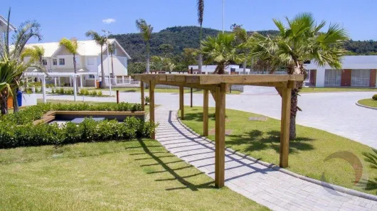 Casa com 3 Quartos à venda, 96m² no Morro das Pedras, Florianópolis