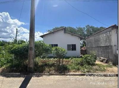 Casa com 2 Quartos à venda, 250m² no CENTRO, Pratápolis