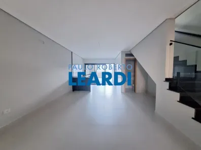 Sobrado com 3 Quartos à venda, 200m² no Parque São Domingos, São Paulo