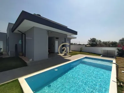 Casa de Condomínio com 3 Quartos à venda, 150m² no Ninho Verde 2, Pardinho